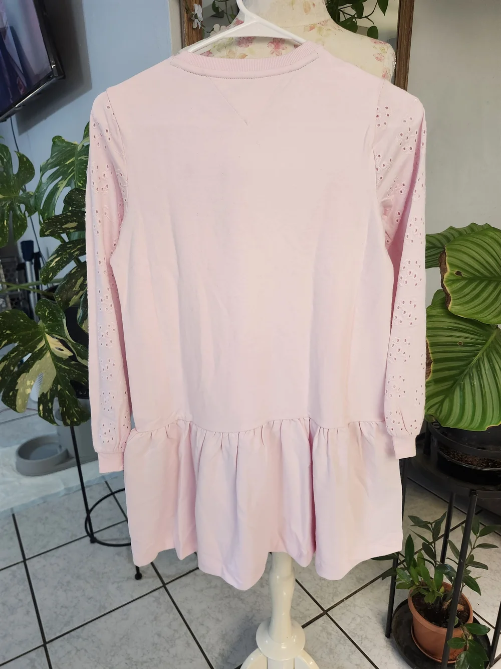 Tommy‎ Hilfiger Light Pink Eyelet-Sleeve Drop Hem Dress